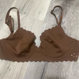 Aerie size 32D bra